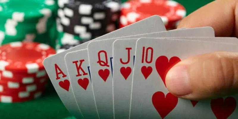 Khám phá các loại poker online phổ biến